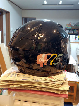 ヘルメットに775.jpg